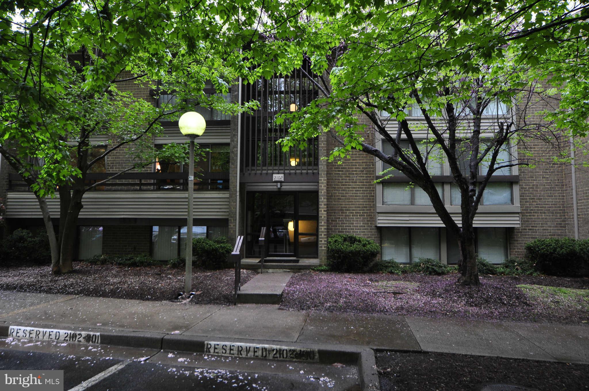 2102 Green Watch Way, Unit 200 Reston, VA 20191 - Photo 17 of 19 Exterior (Front)