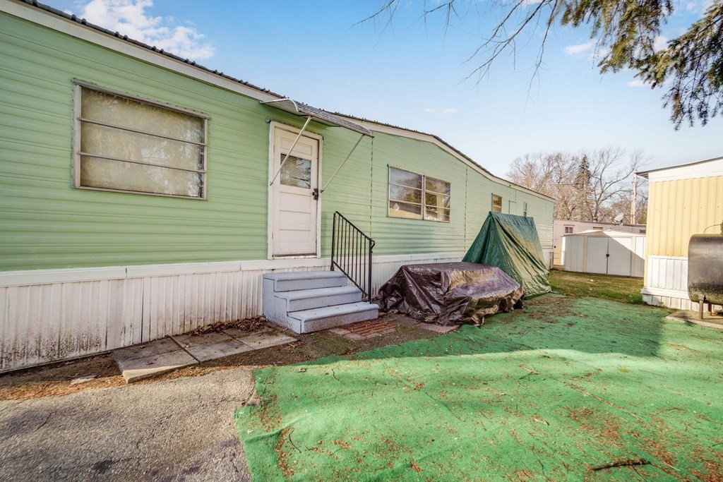 1760 Westover Road, Unit 60 Chicopee, MA 01020 - Photo 4 of 24 Gallery Image 4