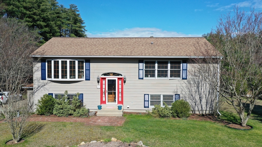 59 South Spencer Road Spencer, MA 01562 - Photo 1 of 38 Gallery Image 1