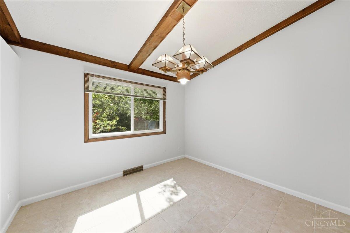 12130 Snider Road Cincinnati, OH 45249 - Photo 14 of 47