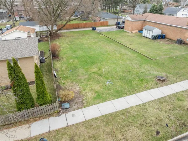 $60,000 | 1413 20th Street, North Chicago, IL 60064