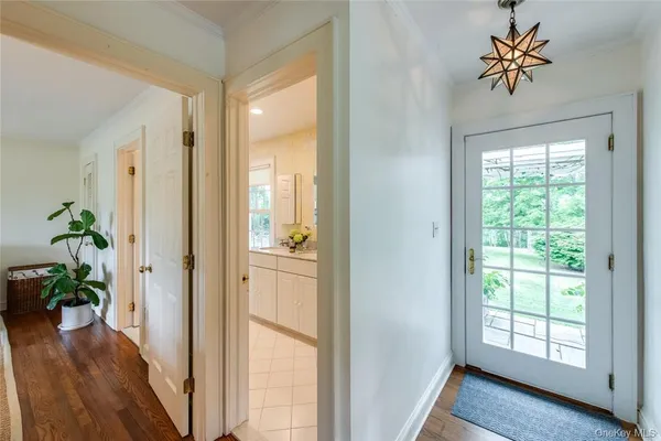 $800,000 | 247 North Mabbettsville Road, Millbrook, NY 12545