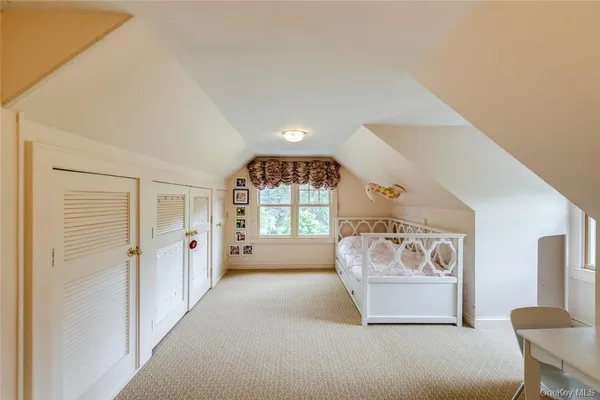 $800,000 | 247 North Mabbettsville Road, Millbrook, NY 12545