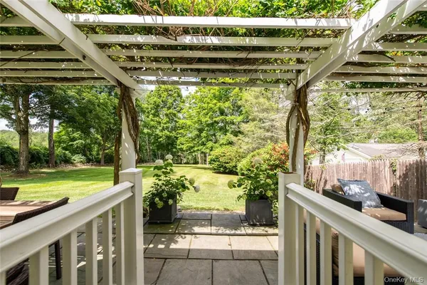 $800,000 | 247 North Mabbettsville Road, Millbrook, NY 12545