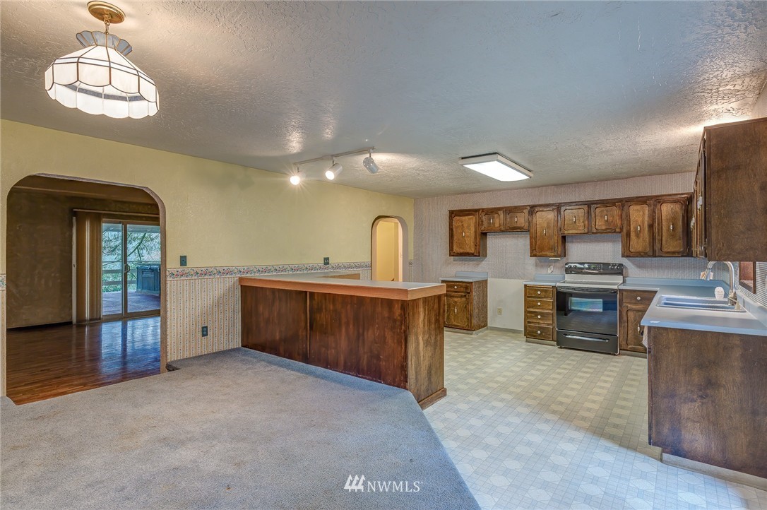 168 Clark Creek Road Longview, WA 98632 - Photo 4 of 22 Gallery Image 4