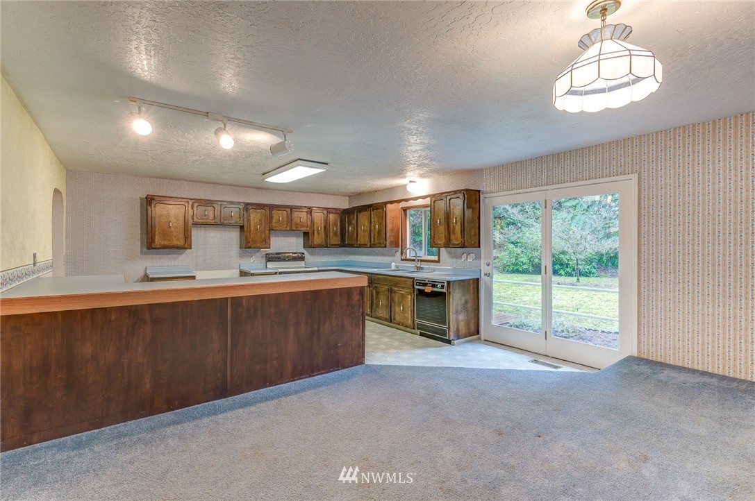 168 Clark Creek Road Longview, WA 98632 - Photo 5 of 22 Gallery Image 5