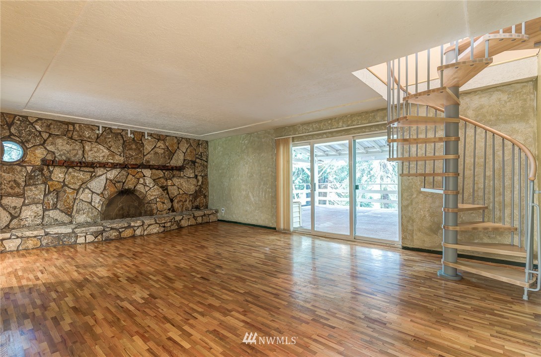 168 Clark Creek Road Longview, WA 98632 - Photo 7 of 22 Gallery Image 7