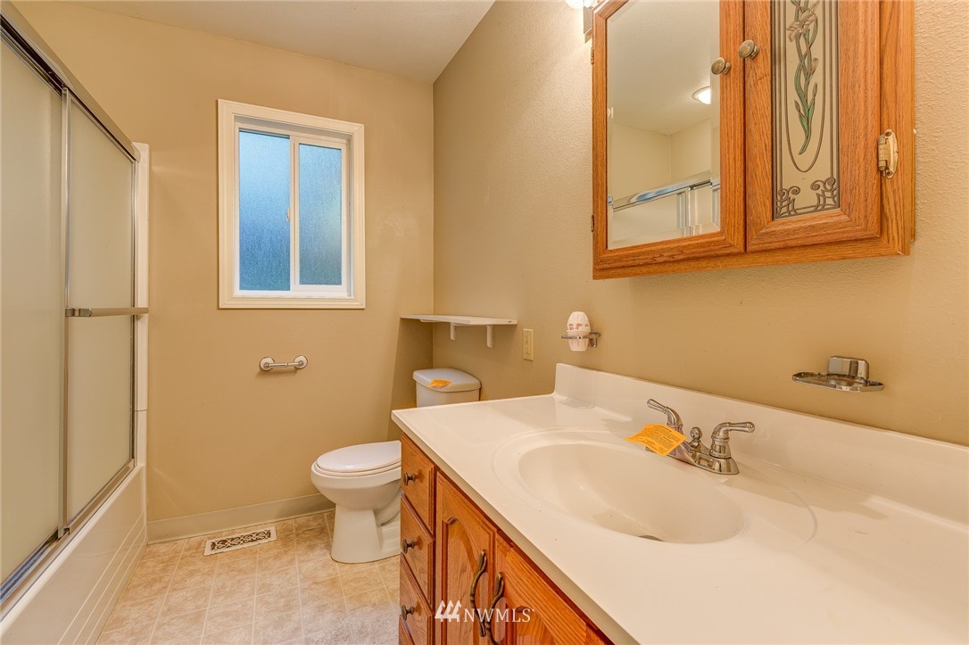 168 Clark Creek Road Longview, WA 98632 - Photo 9 of 22 Gallery Image 9