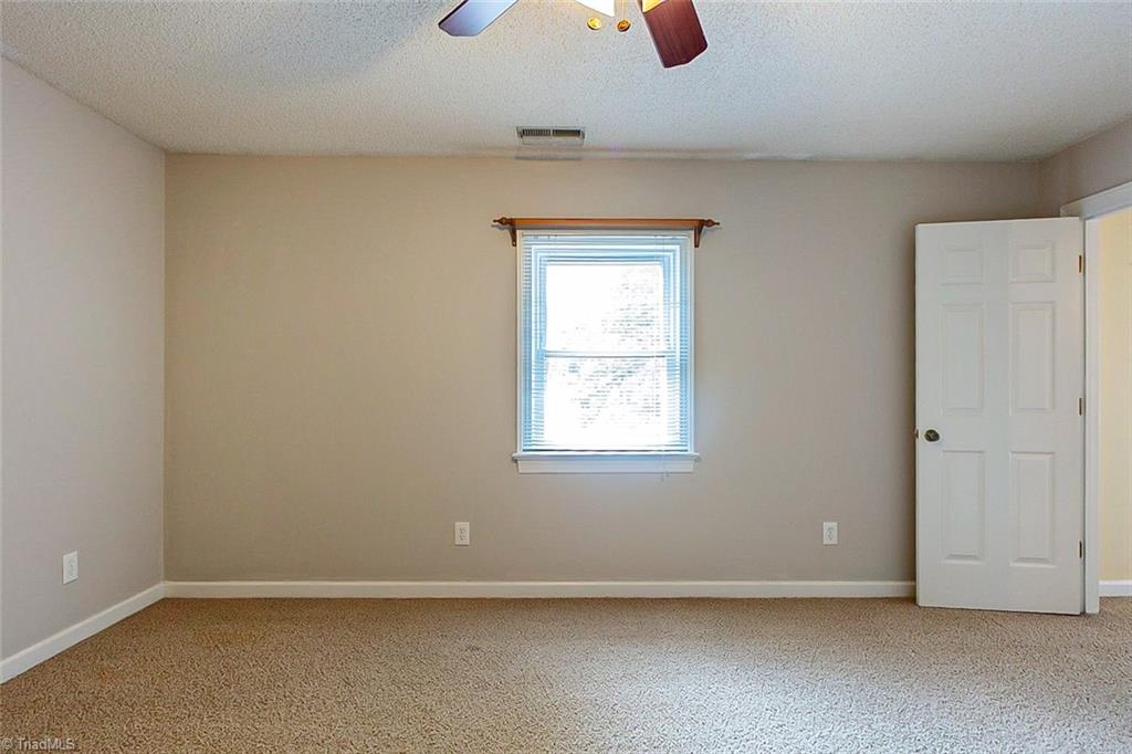 8900 Westing Court Rural Hall, NC 27045 - Photo 29 of 33 Gallery Image 29
