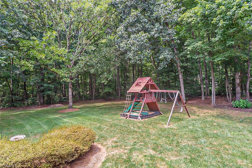 8900 Westing Court Rural Hall, NC 27045 - Photo 31 of 33 Gallery Image 31