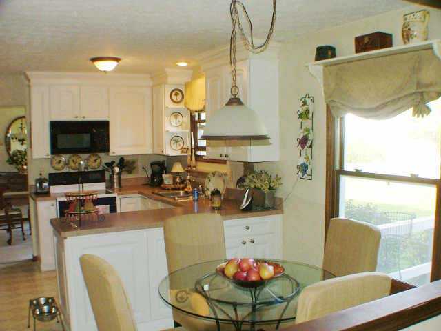 822 Riva Ridge Boulevard Gahanna, OH 43230 - Photo 3 of 5 Gallery Image 3