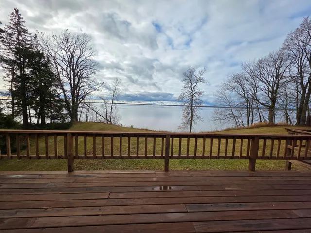 $489,000 | 49745 County Road 192, Deer River, MN 56636