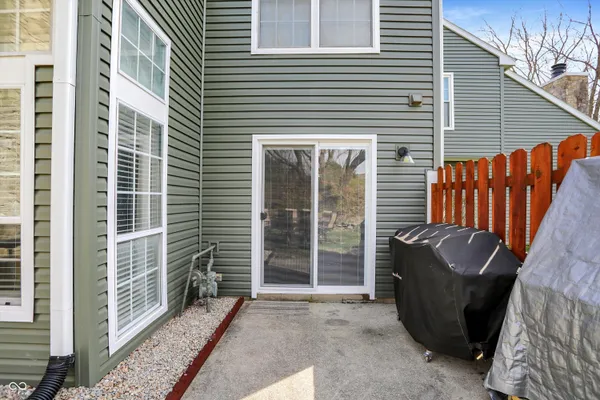 $225,000 | 9583 Bay Vista W Drive, Indianapolis, IN 46250