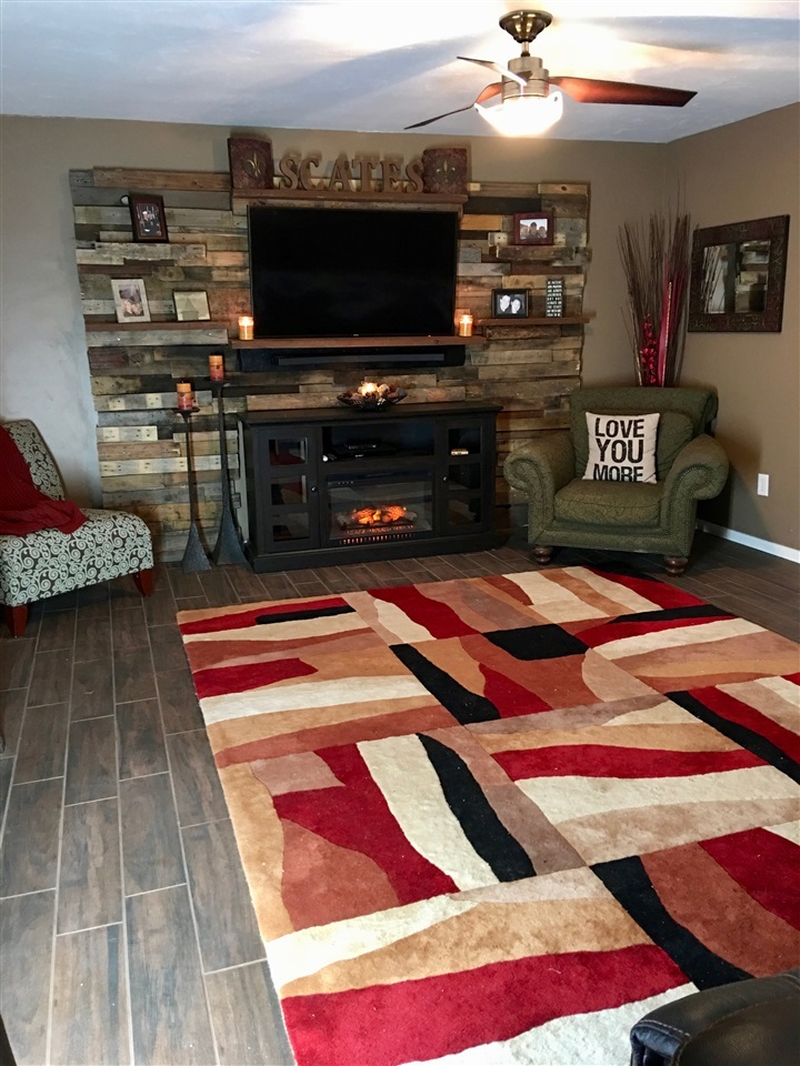 9901 Hawley Road El Cajon, CA 92021 - Photo 6 of 24 Gallery Image 6