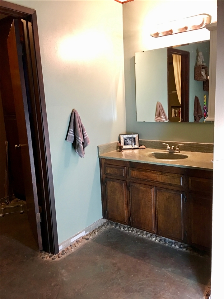 9901 Hawley Road El Cajon, CA 92021 - Photo 9 of 24 Gallery Image 9
