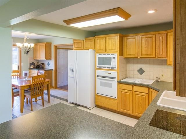 108 North McCabe Road Spokane Valley, WA 99216 - Photo 6 of 18