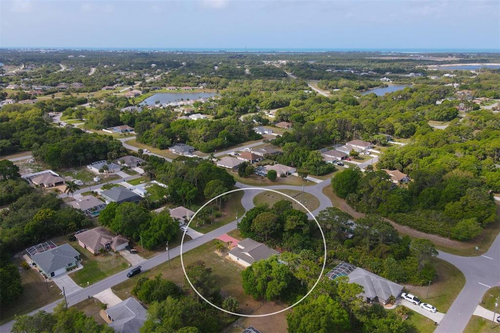 228 Wayne Road Rotonda West, FL 33947 - Photo 6 of 39