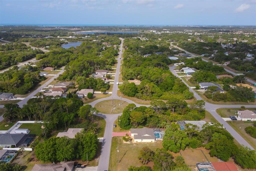 228 Wayne Road Rotonda West, FL 33947 - Photo 7 of 39