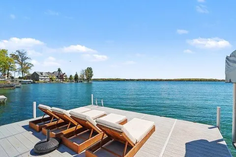 $5,100,000 | 4630 East Gull Lake Drive, Unit A, Hickory Corners, MI 49060