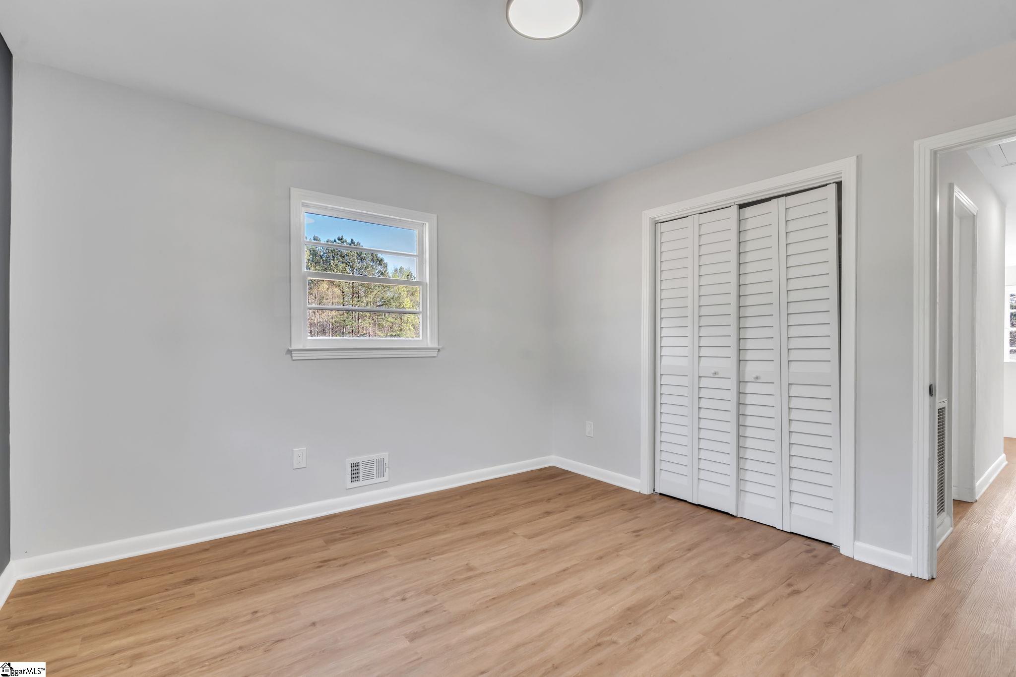 175 Blue Ridge Road Campobello, SC 29322 - Photo 21 of 28