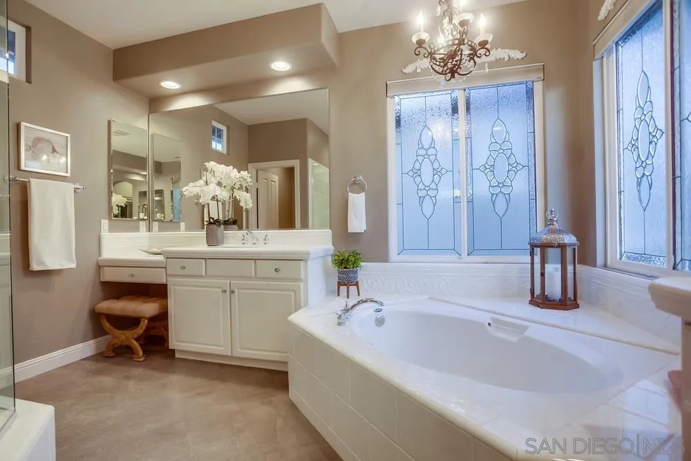 1065 Goldeneye View Carlsbad, CA 92011 - Photo 23 of 30 Gallery Image 23