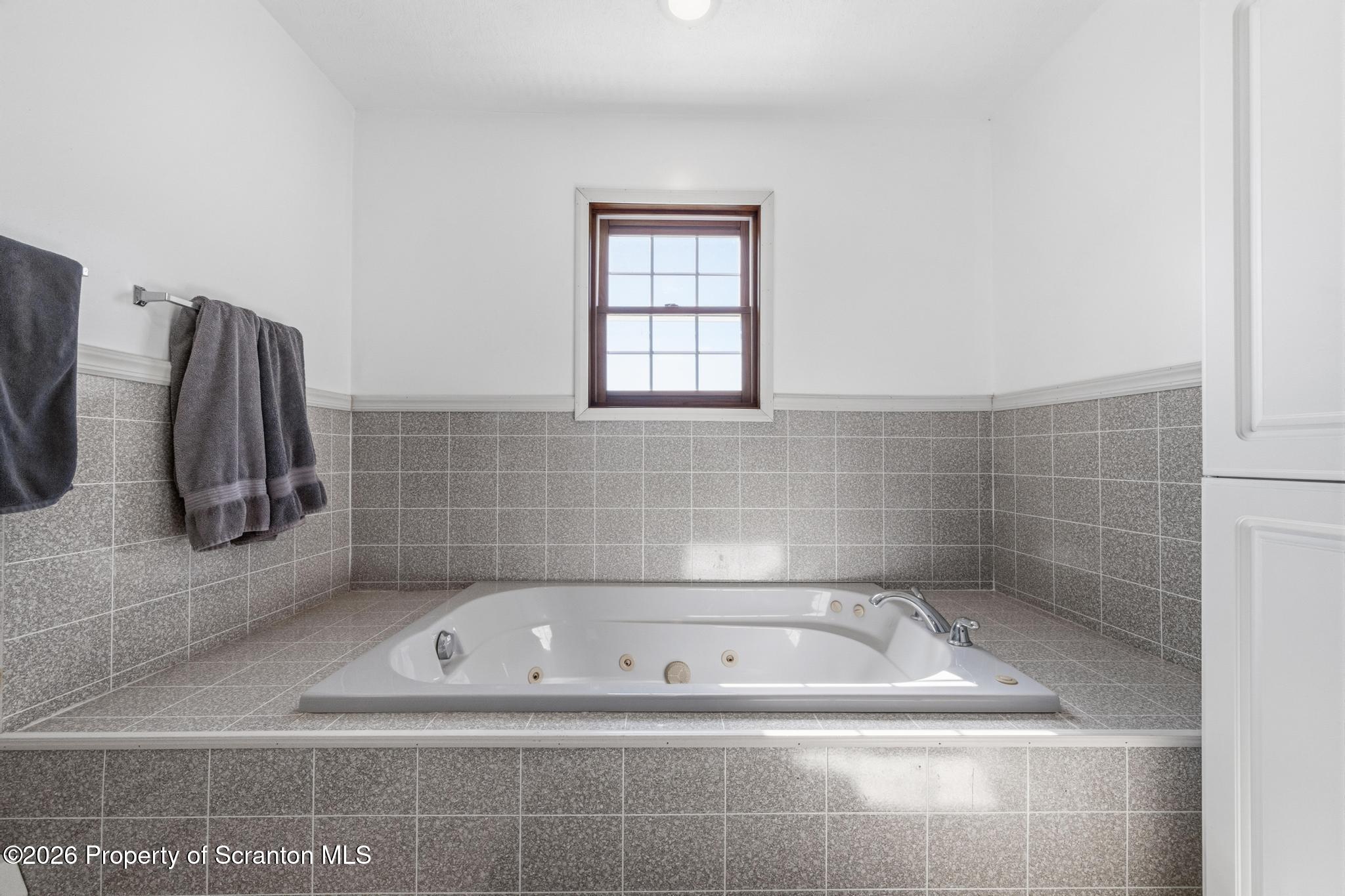 58 Davison Road Dalton, PA 18414 - Photo 26 of 53 DSC_6047-2