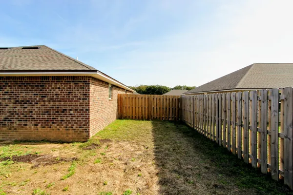 $2,300 | 5438 Lee Farm Boulevard, Crestview, FL 32536