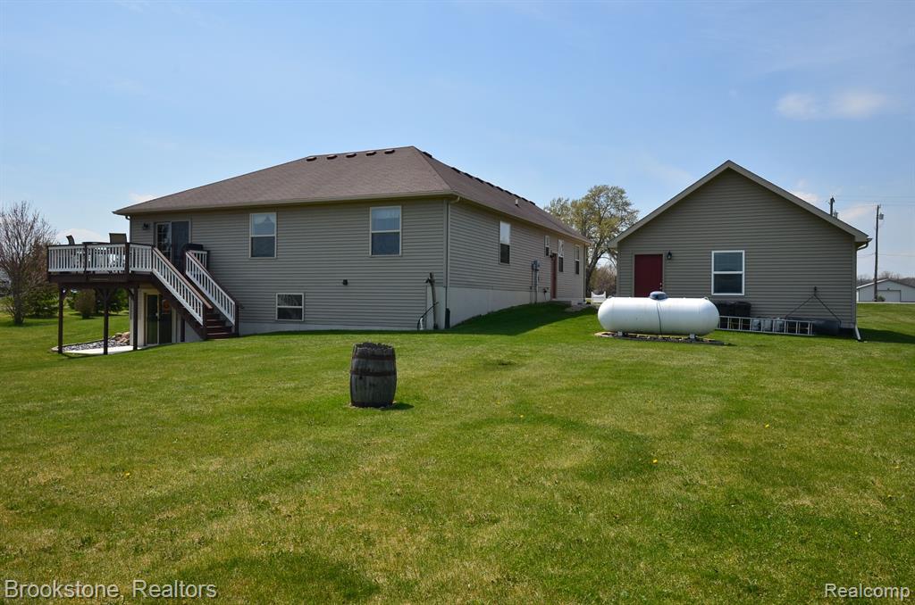6854 Wildcat Road Jeddo, MI 48032 - Photo 6 of 78