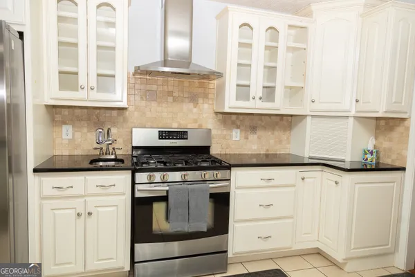 $399,900 | 120 Copper Creek Drive, LaGrange, GA 30240