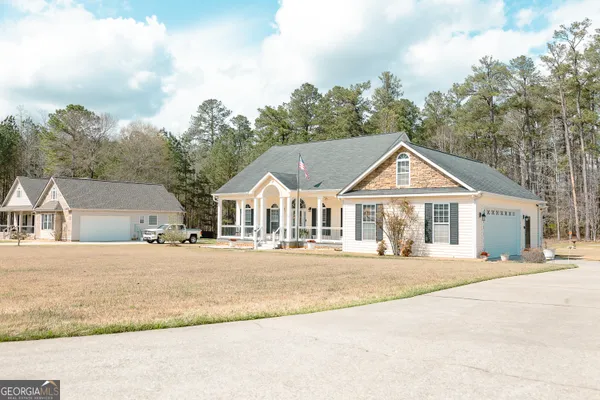 $399,900 | 120 Copper Creek Drive, LaGrange, GA 30240