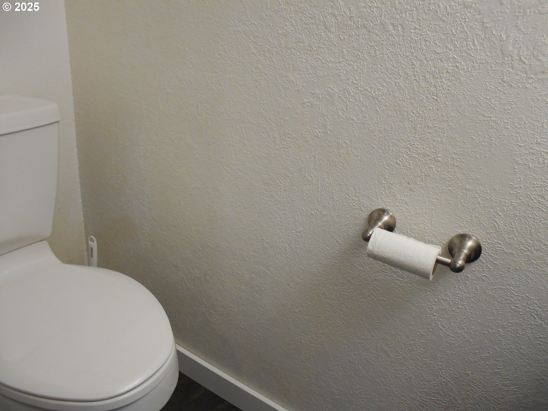 4565 Souza Street Eugene, OR 97402 - Photo 36 of 43