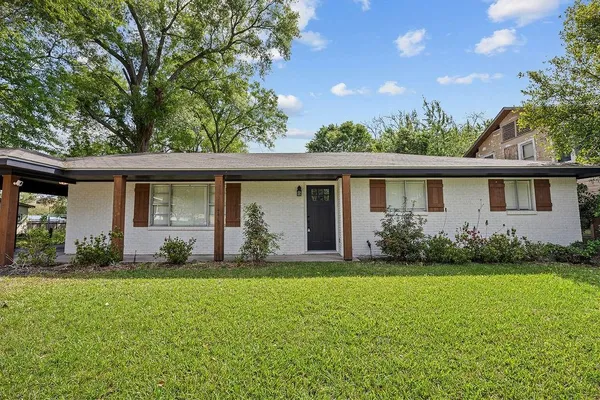 $181,000 | 710 Bon Ami Street, DeRidder, LA 70634