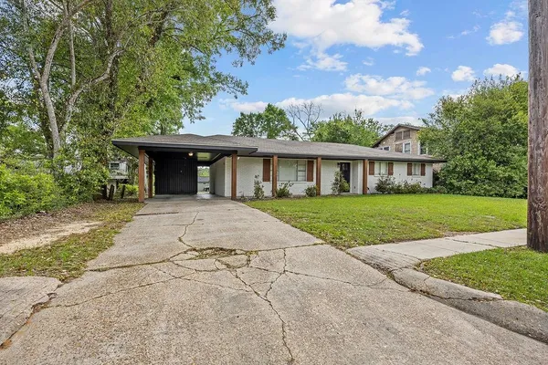 $181,000 | 710 Bon Ami Street, DeRidder, LA 70634