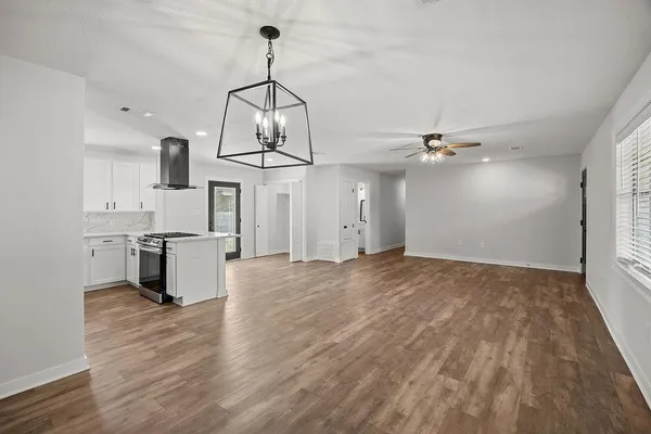 $181,000 | 710 Bon Ami Street, DeRidder, LA 70634