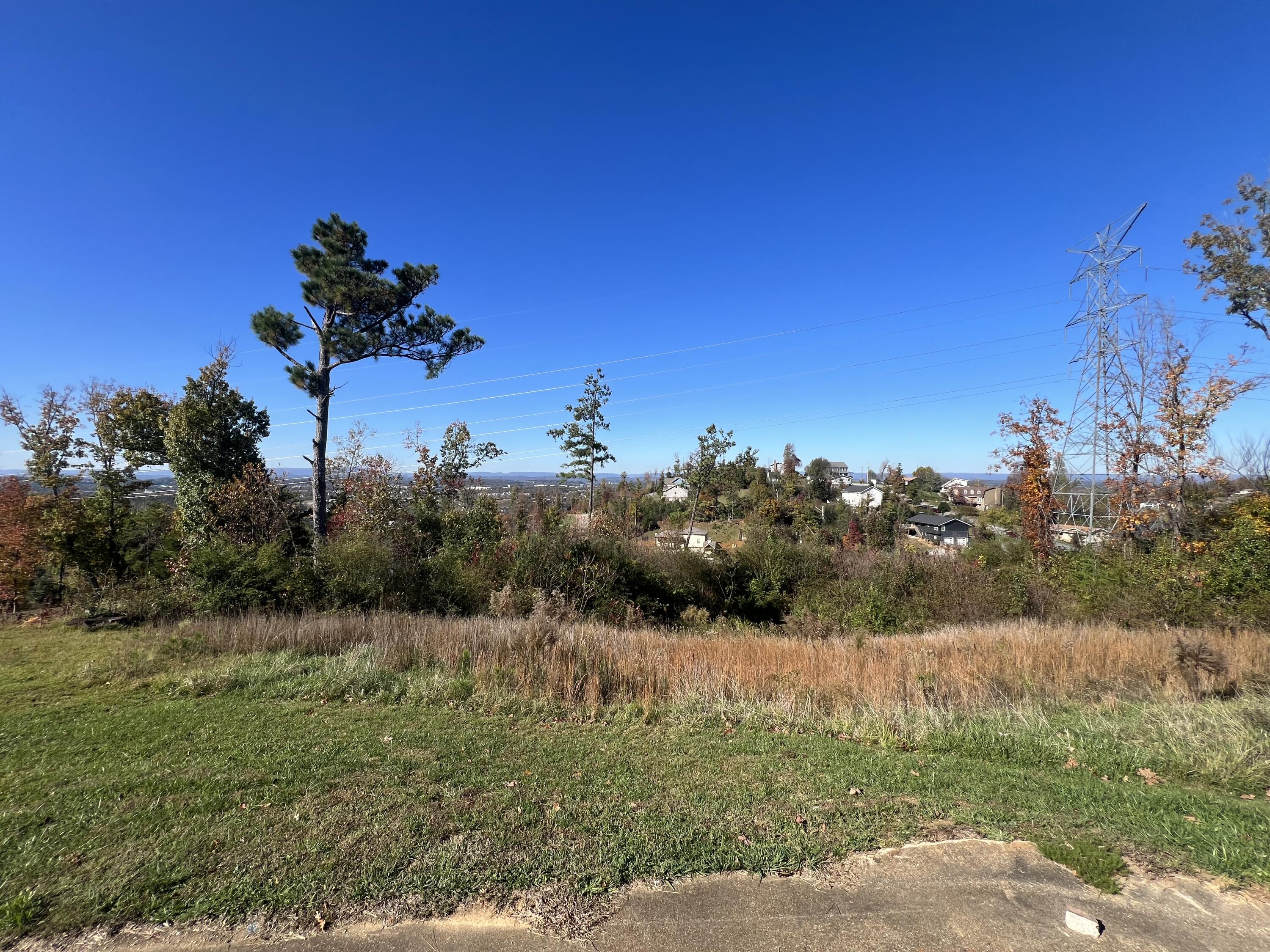 2349 Jennifer Drive Chattanooga, TN 37421 - Photo 10 of 12 Photo Nov 16 2024, 11 38 51 AM