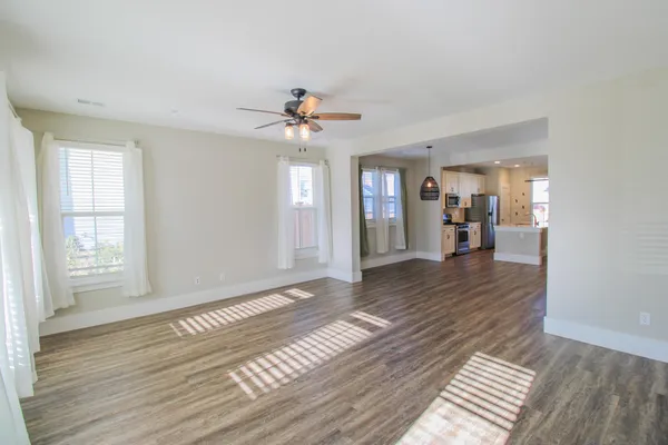 $3,175 | 286 Great Lawn Drive, Summerville, SC 29486