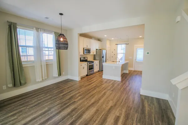 $3,175 | 286 Great Lawn Drive, Summerville, SC 29486