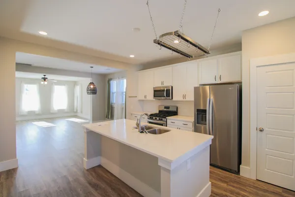 $3,175 | 286 Great Lawn Drive, Summerville, SC 29486