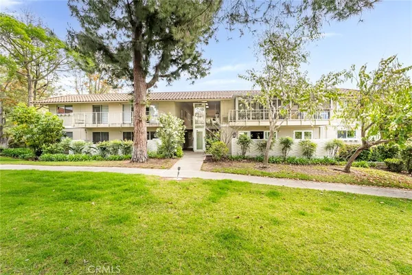 $349,000 | 812 Ronda Mendoza, Laguna Woods, CA 92637