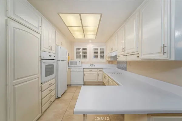 $349,000 | 812 Ronda Mendoza, Laguna Woods, CA 92637