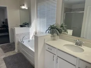 $6,000 | 16W764 Hawthorne Court, Willowbrook, IL 60527