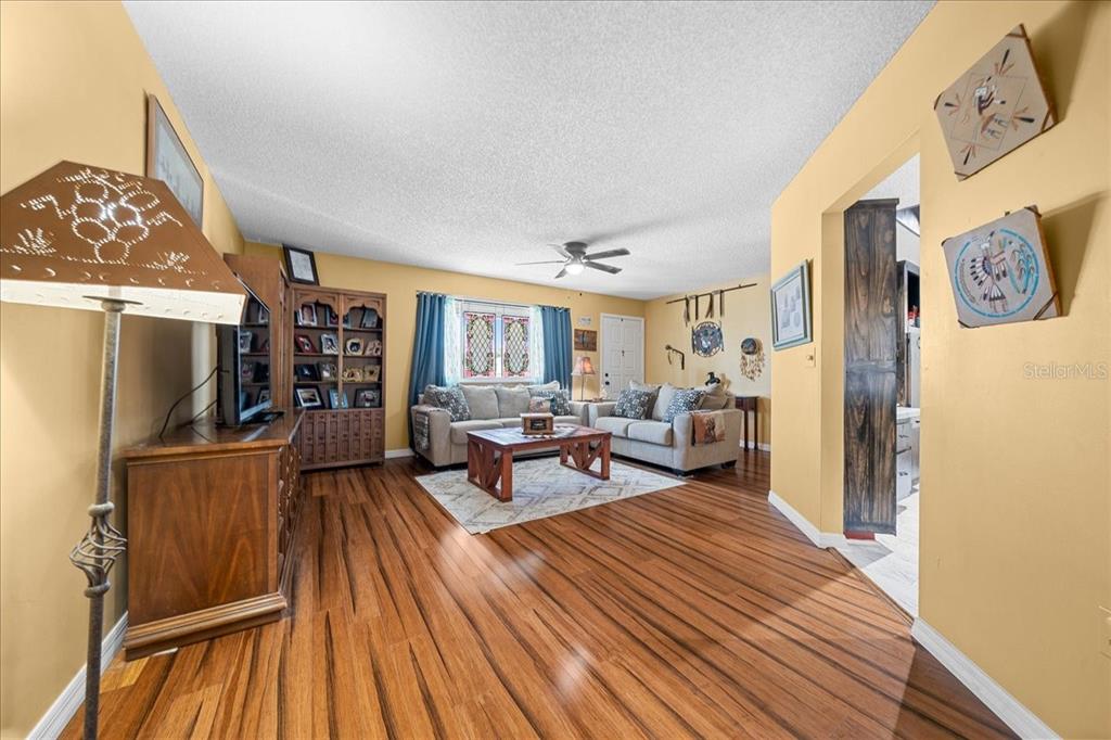 10821 Southwest 87th Terrace Ocala, FL 34481 - Photo 8 of 43