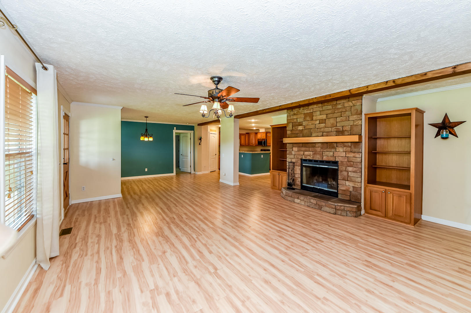 6325 Morganton Road Greenback, TN 37742 - Photo 11 of 40 living room with built-ins