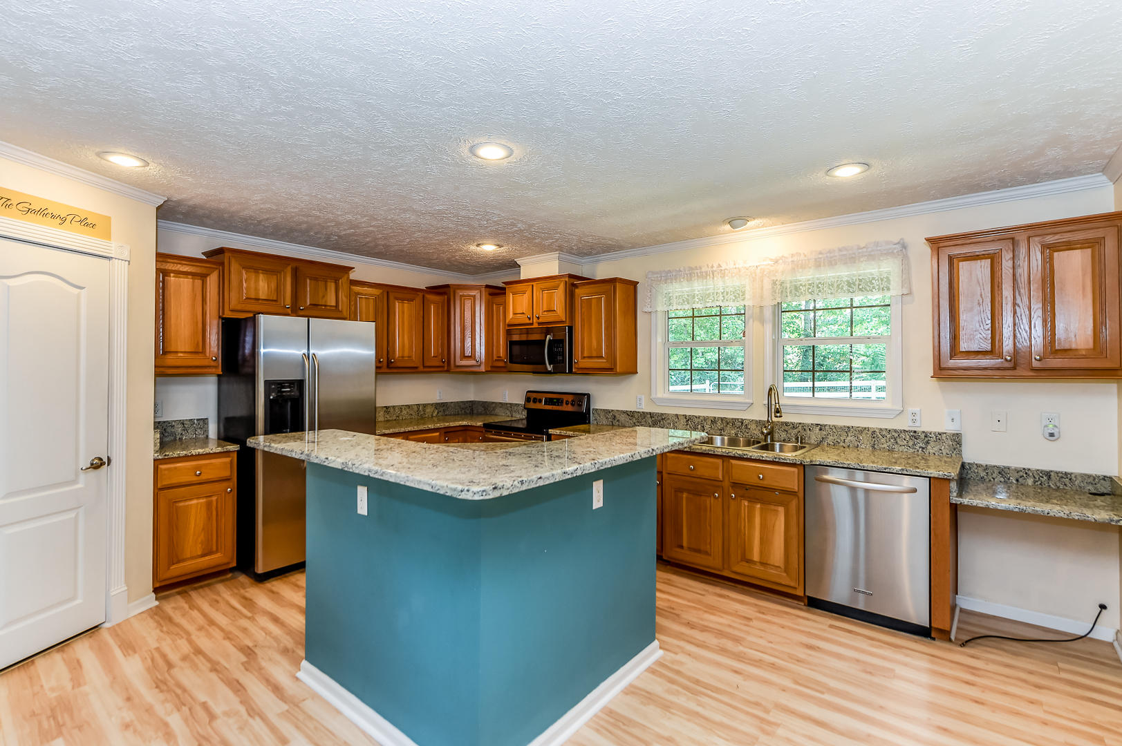 6325 Morganton Road Greenback, TN 37742 - Photo 15 of 40 Kitchen with island