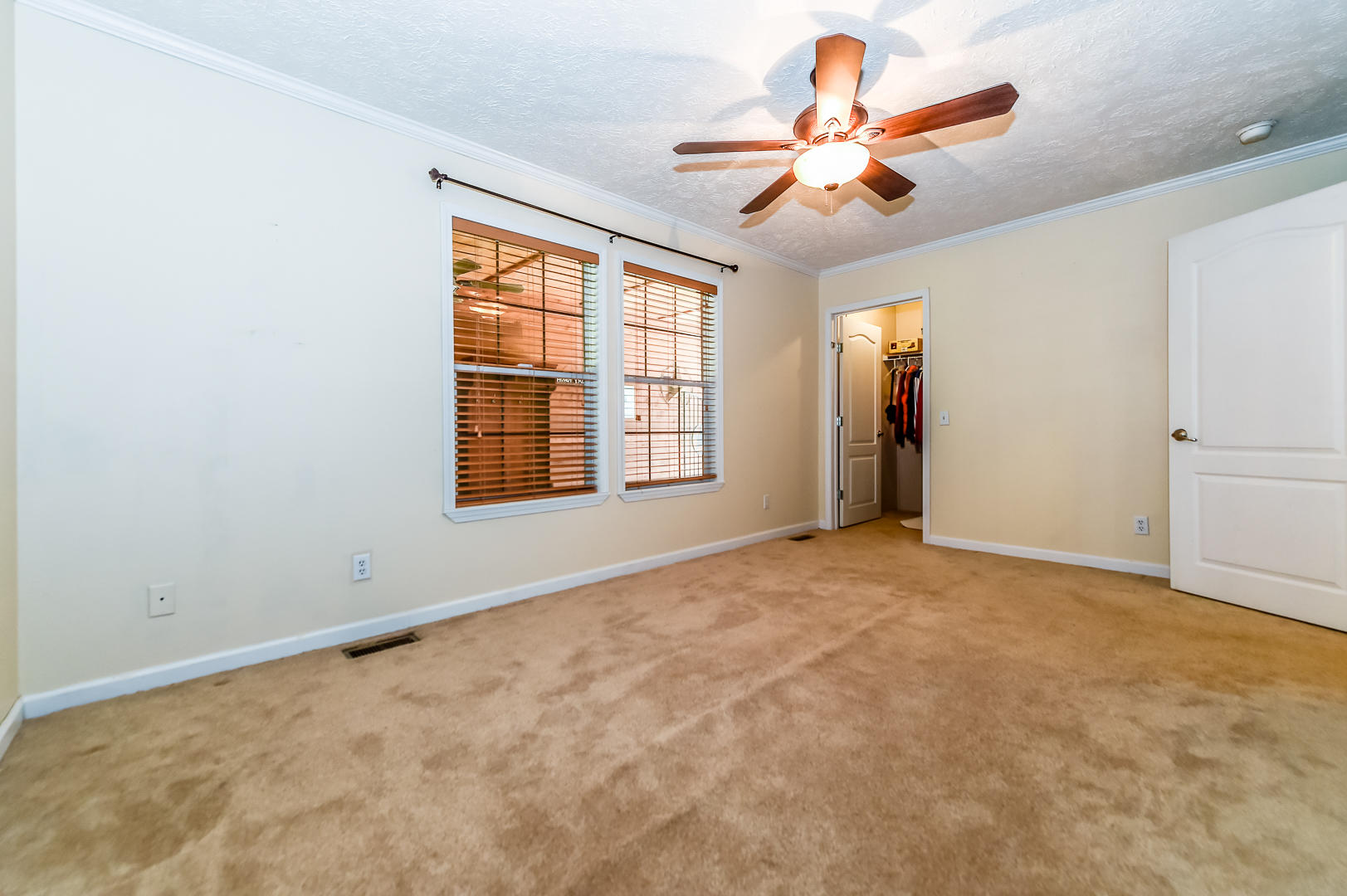 6325 Morganton Road Greenback, TN 37742 - Photo 26 of 40 Second bedroom