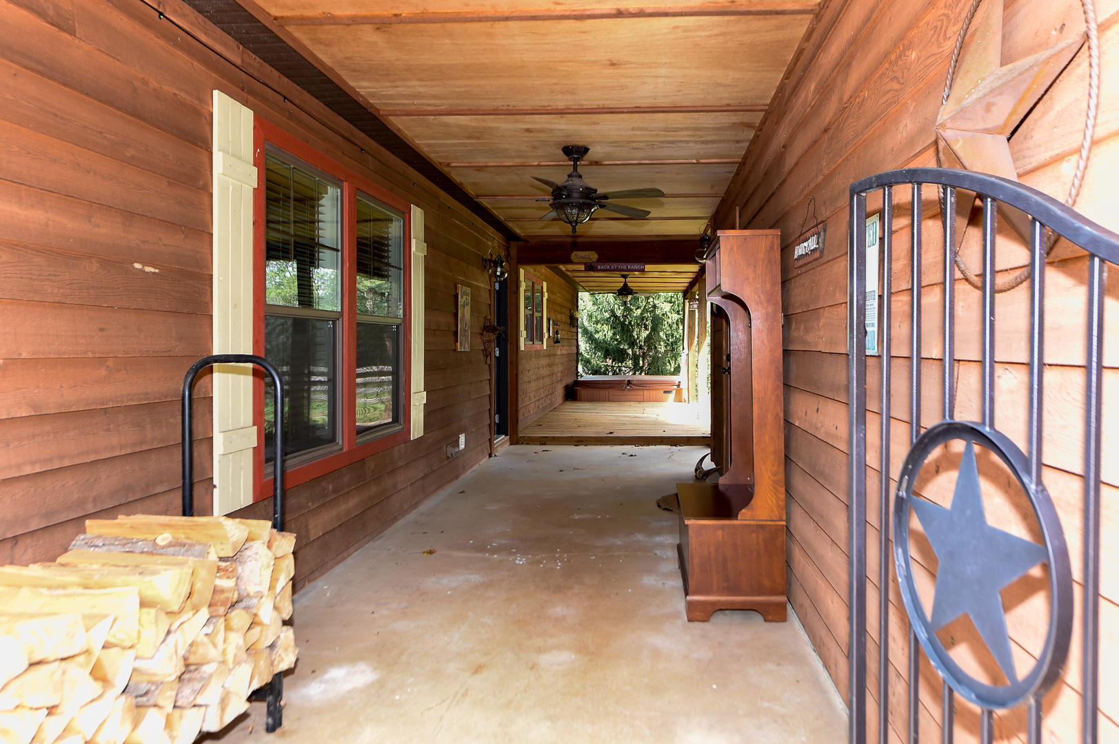 6325 Morganton Road Greenback, TN 37742 - Photo 33 of 40 breezeway