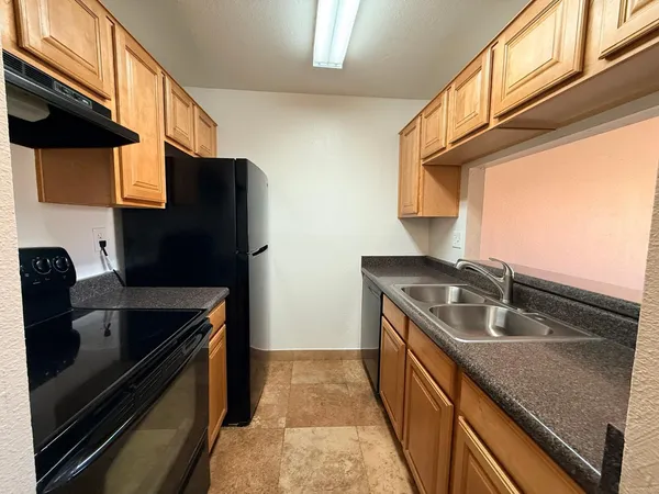 $1,150 | 14203 North 19th Avenue, Unit 1040, Phoenix, AZ 85023