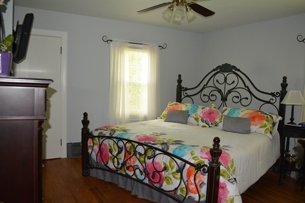 11 Farquhar Road Sturbridge, MA 01566 - Photo 8 of 24 Gallery Image 8