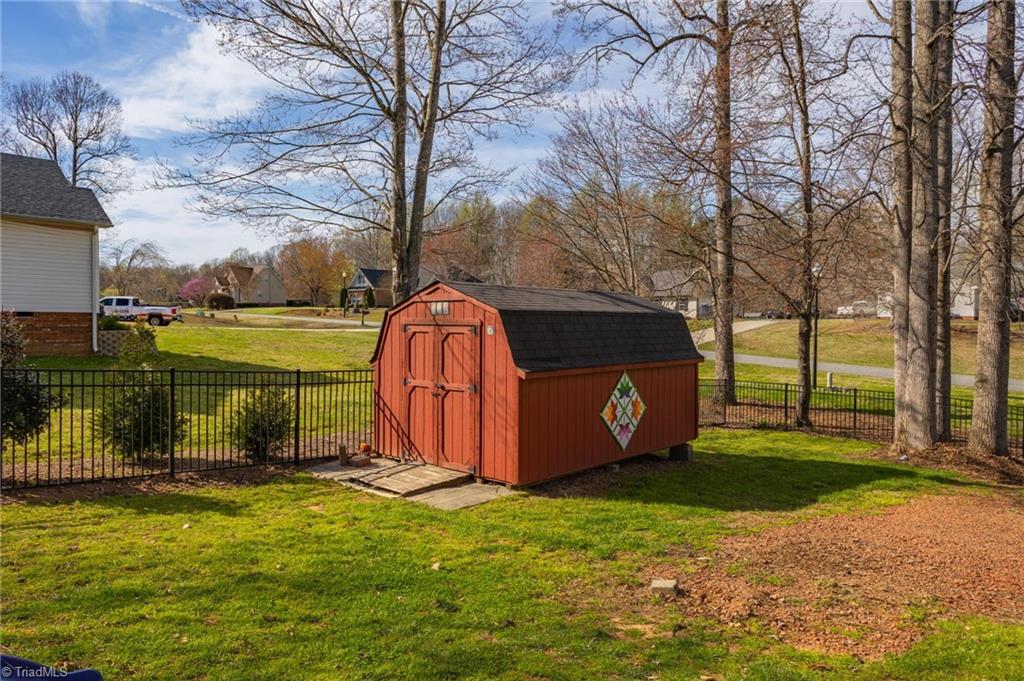 112 Ridge Drive Lexington, NC 27295 - Photo 29 of 31 Gallery Image 29