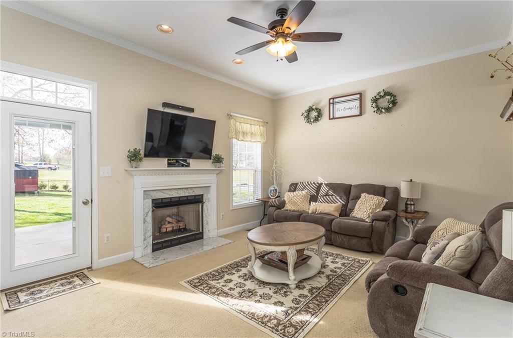 112 Ridge Drive Lexington, NC 27295 - Photo 7 of 31 Gallery Image 7
